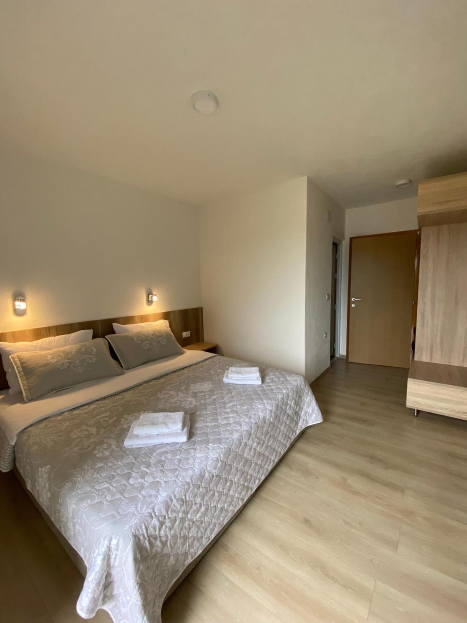 Bed and Breakfast Pansion Raspudic Međugorje Exterior foto